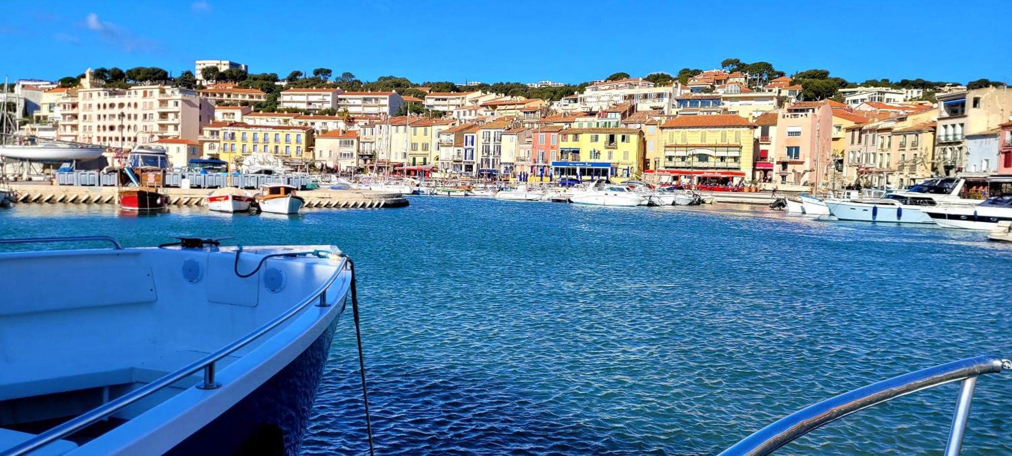 Camping Aux Portes De Cassis โรกฟอร์ต-ลา-เบดูล ภายนอก รูปภาพ