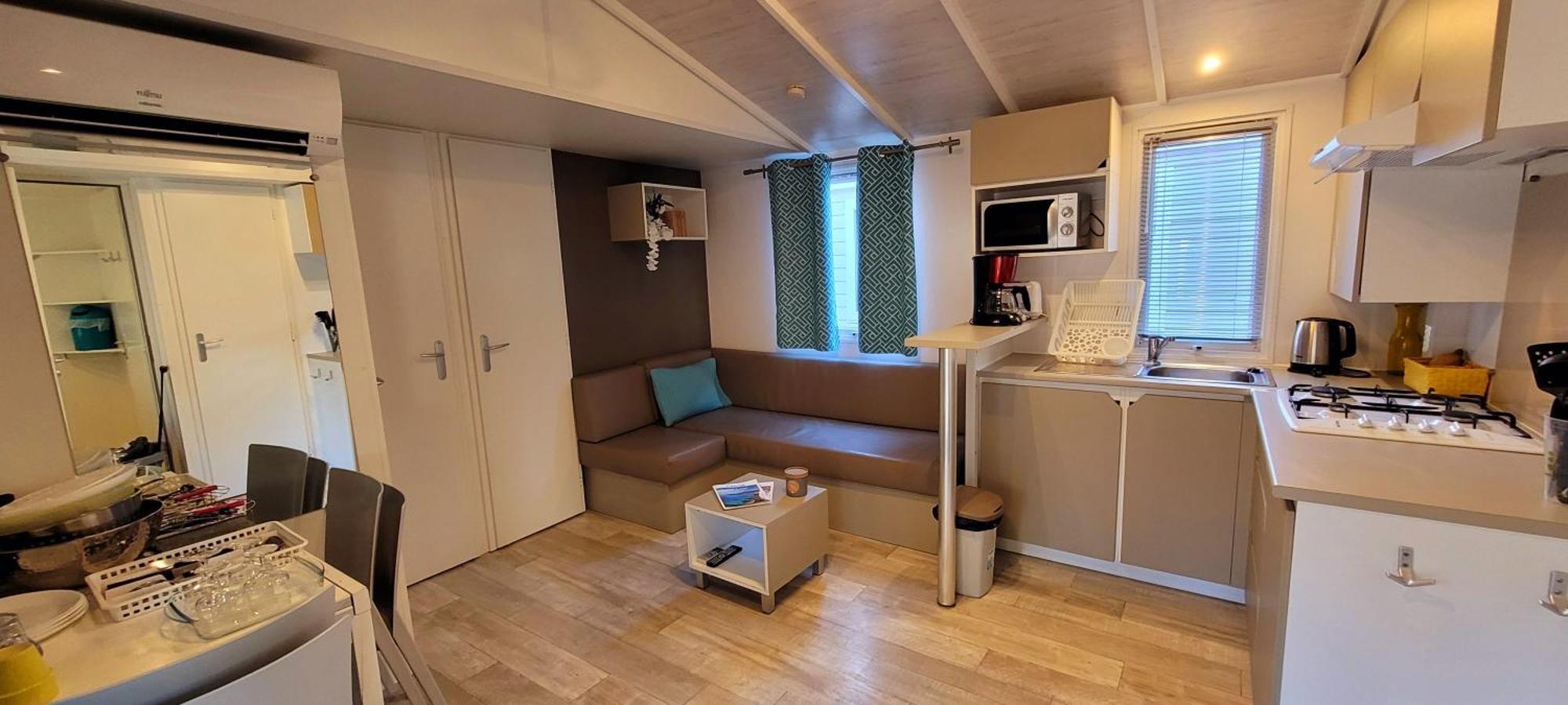 Camping Aux Portes De Cassis โรกฟอร์ต-ลา-เบดูล ภายนอก รูปภาพ