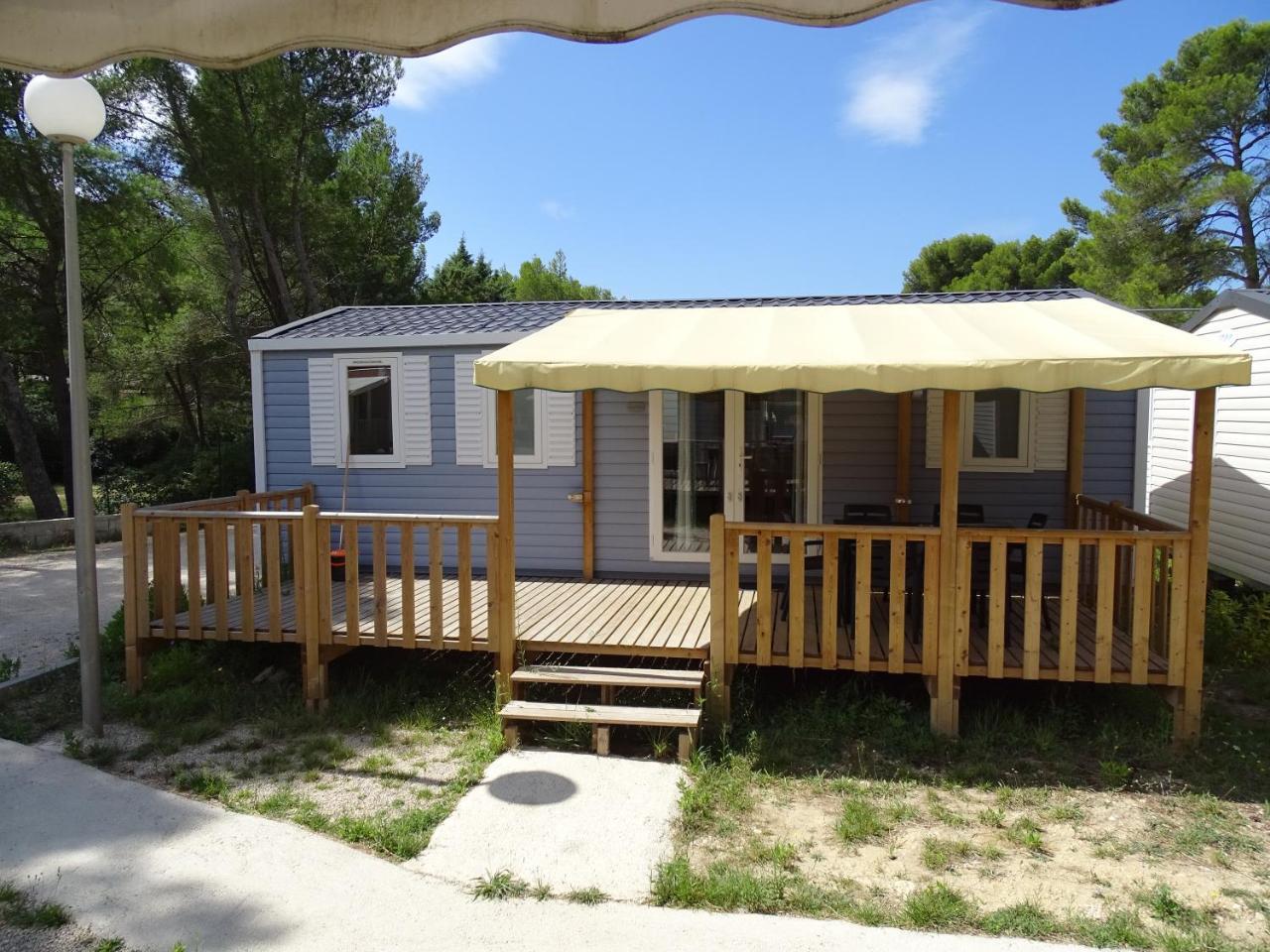 Camping Aux Portes De Cassis โรกฟอร์ต-ลา-เบดูล ภายนอก รูปภาพ
